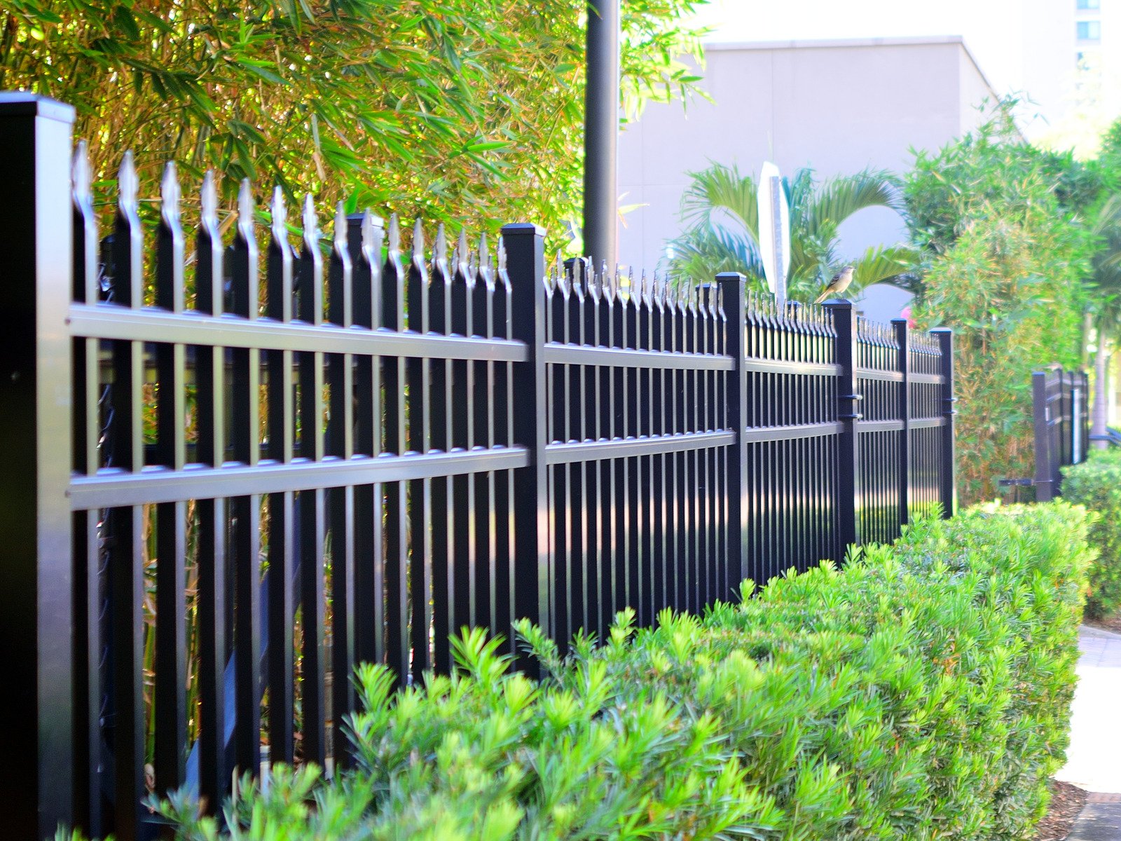 aluminum fence installation howey in the hills fl